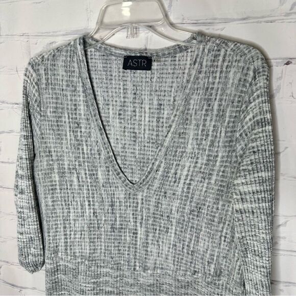 Astr medium gray top or dress - Picture 2 of 6
